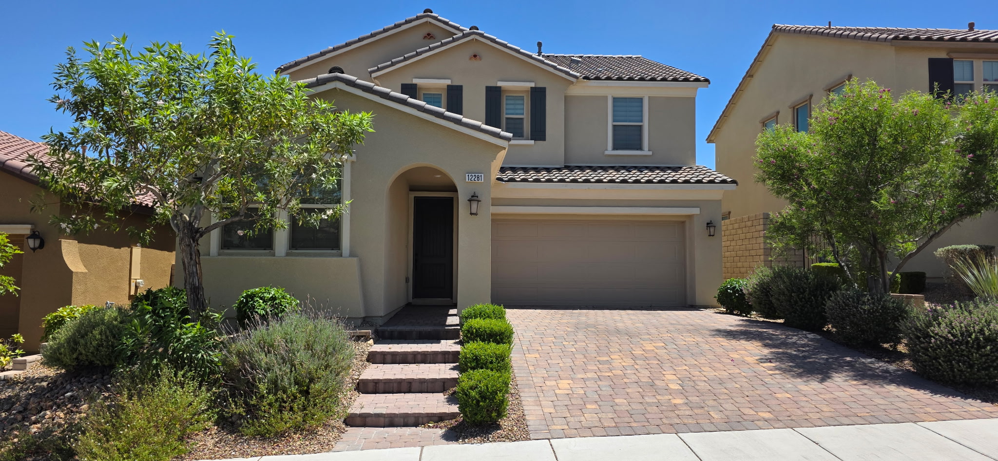 Property main image